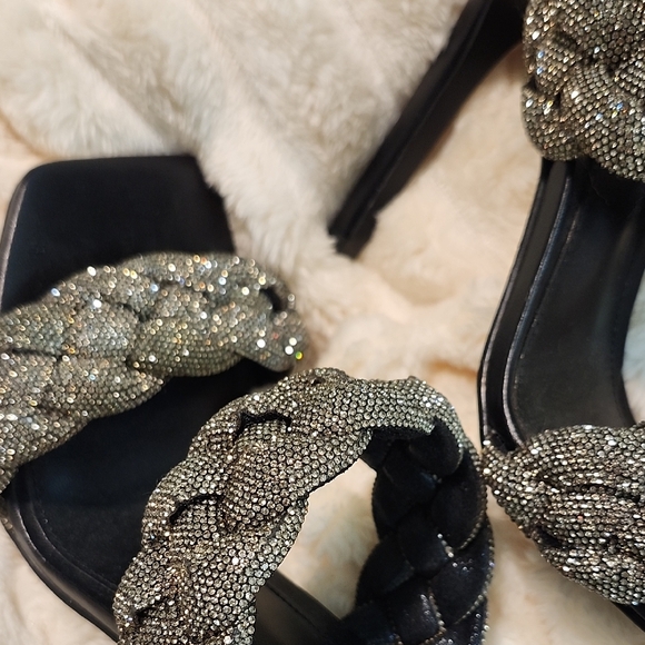 Steve Madden Black Heels with Silver Braided Straps - Picture 5 of 8